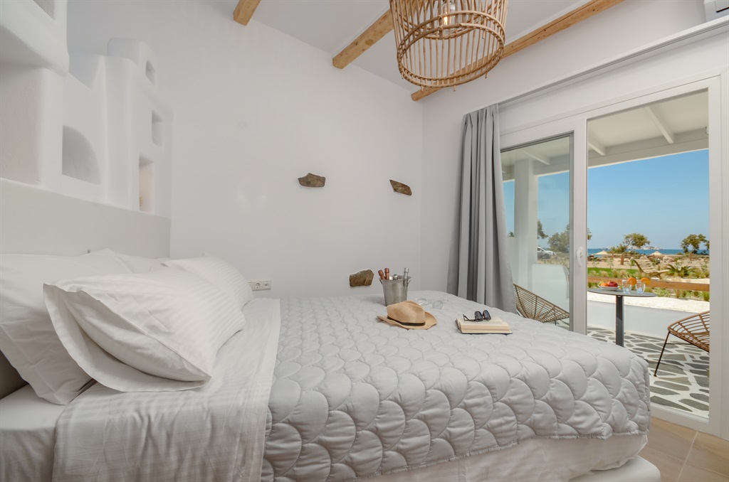Glaronissi Beach Apartments-Room